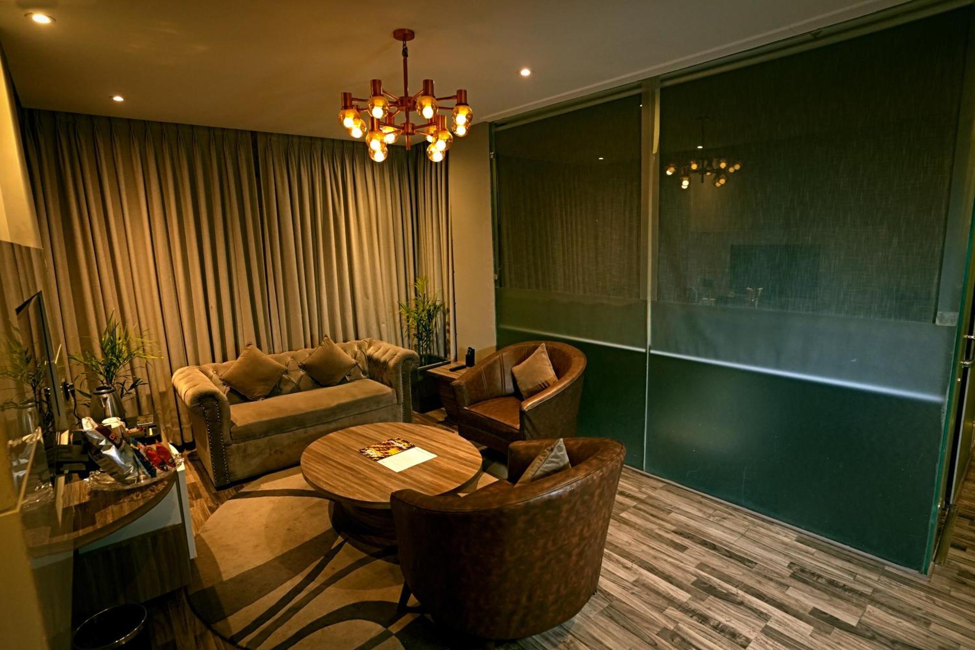 Sterling Palm Bliss - Rishikesh Hotel Екстериор снимка